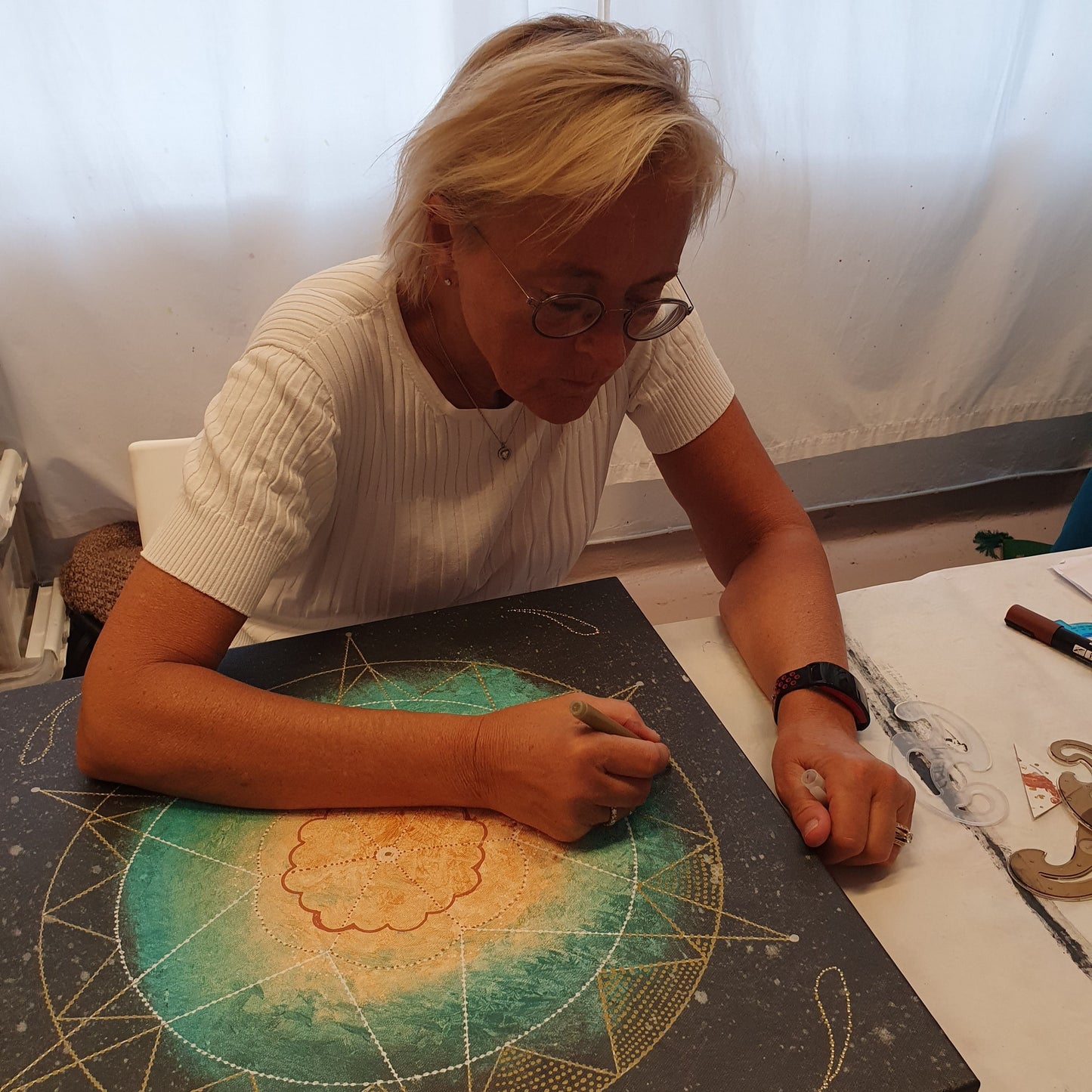 Paint your own mandala, 2 days course SEK 2200