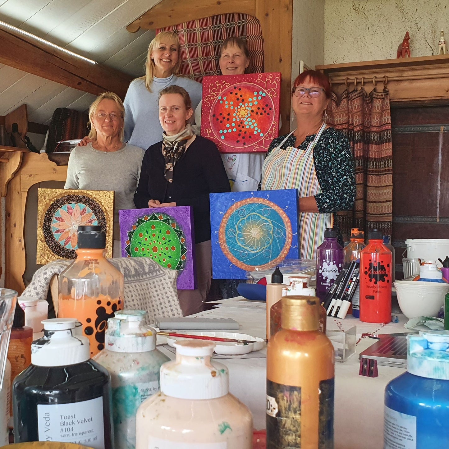 Välkommen till en unik upplevelse för själen – måla i stillhet vid Siljan 5 dagar: kurs 6500 kr. 3-7/8