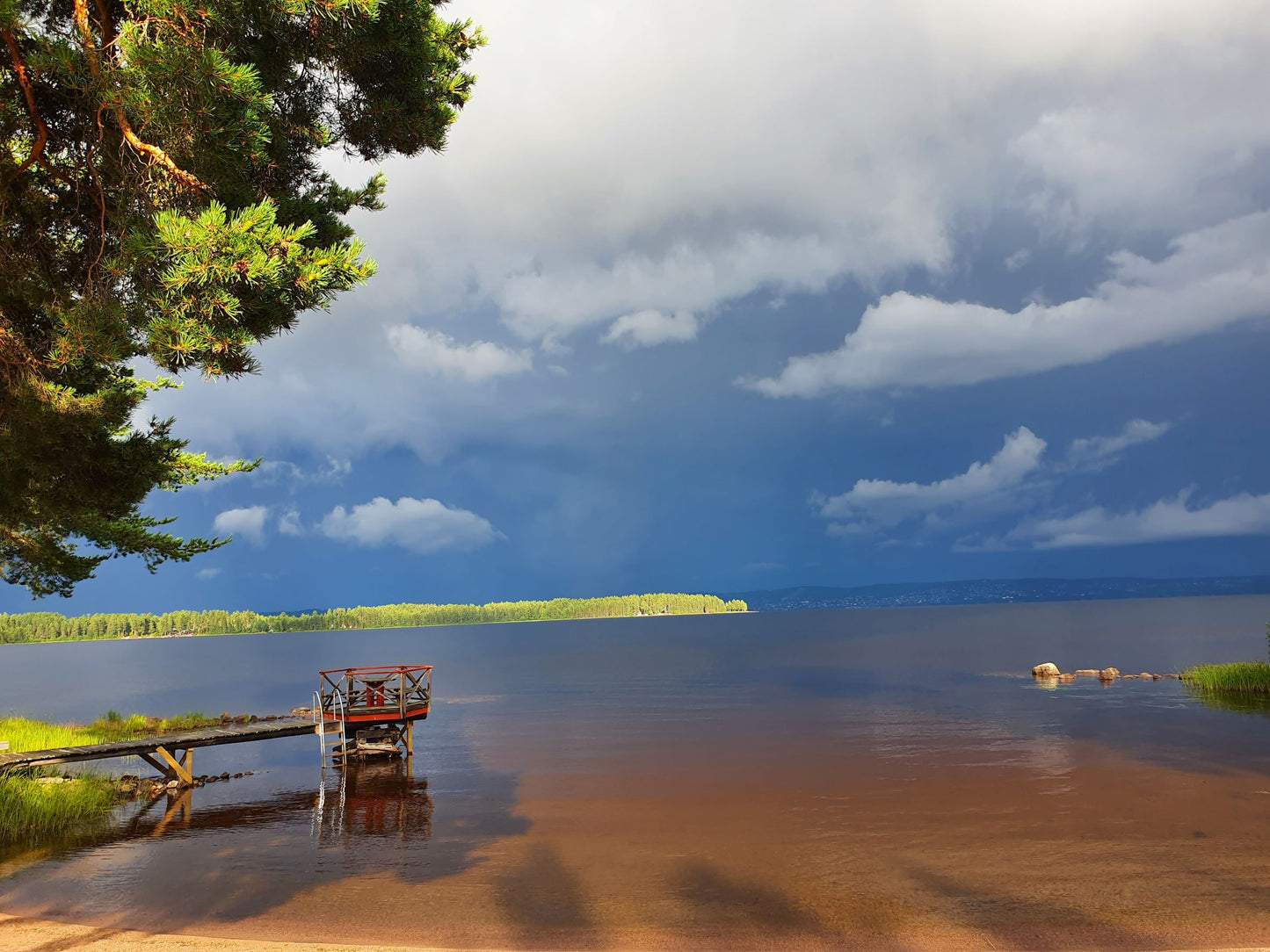 Välkommen till en unik upplevelse för själen – måla i stillhet vid Siljan 5 dagar: kurs 6500 kr. 3-7/8